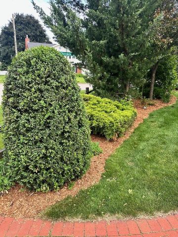 2400 W Cherokee DRIVE, Appleton, WI 54914