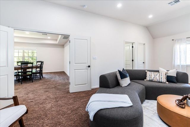 16017 Snowdonia CV, Bee Cave, TX 78738