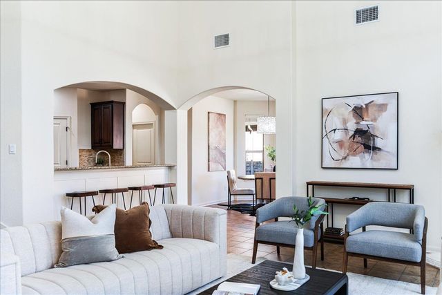 16017 Snowdonia CV, Bee Cave, TX 78738