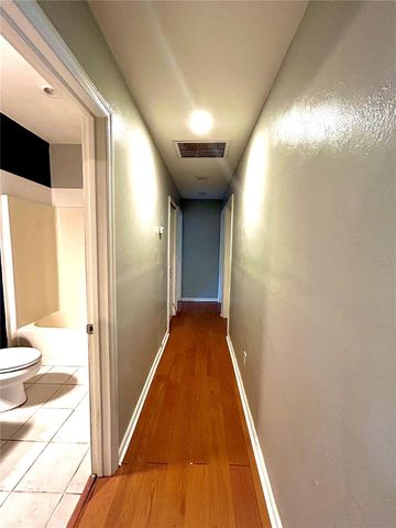 25330 SW 20TH AVE, Newberry, FL 32669