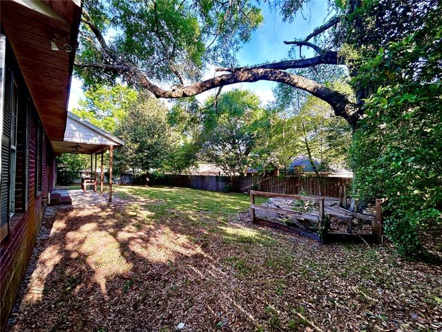 25330 SW 20TH AVE, Newberry, FL 32669