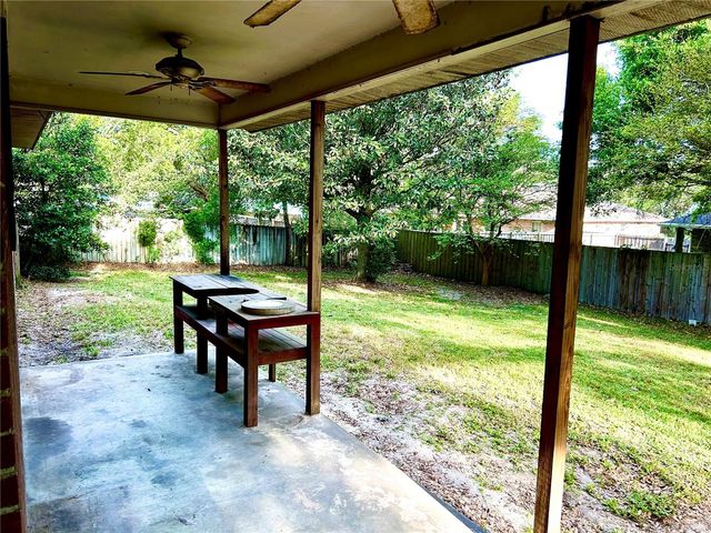 25330 SW 20TH AVE, Newberry, FL 32669