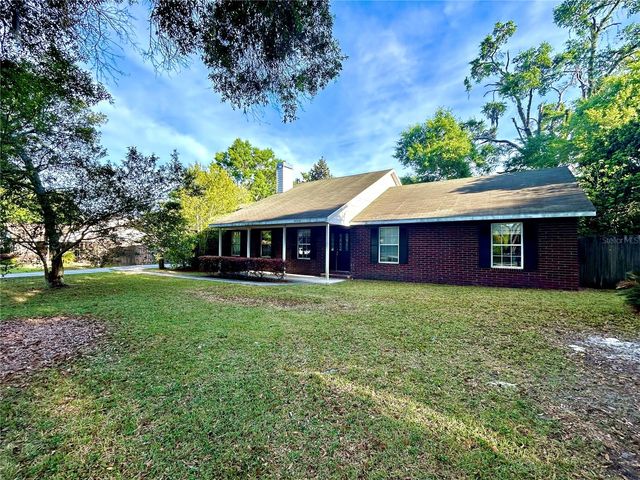 25330 SW 20TH AVE, Newberry, FL 32669