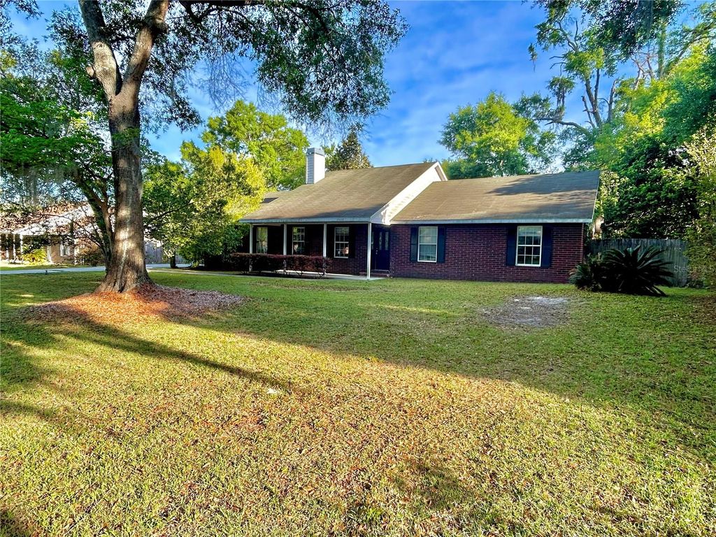 25330 SW 20TH AVE, Newberry, FL 32669