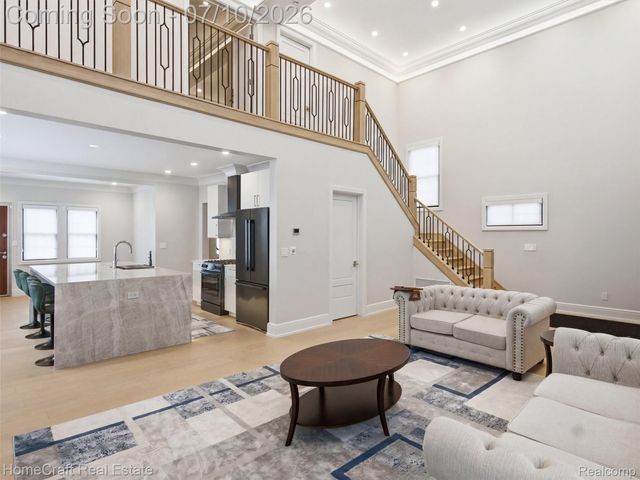 17 COLORADO Street, Highland Park, MI 48203