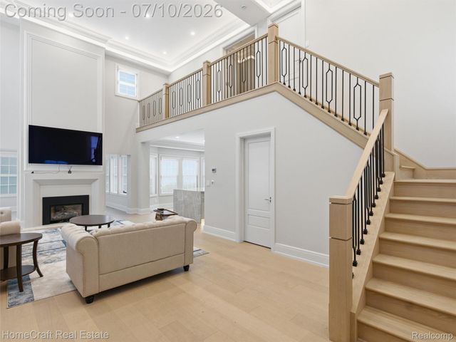 17 COLORADO Street, Highland Park, MI 48203