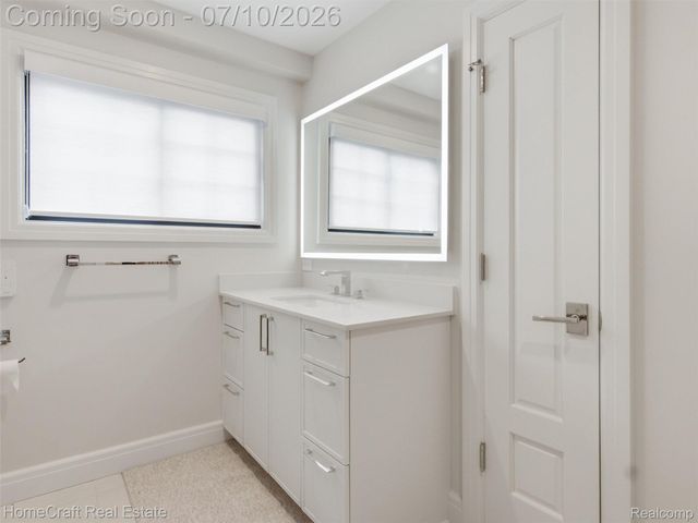 17 COLORADO Street, Highland Park, MI 48203