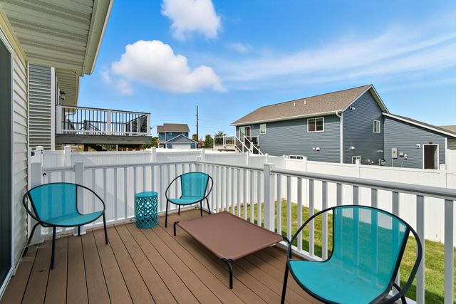 2004 Bluestem Drive, Mankato, MN 56001