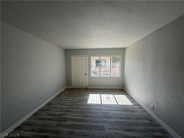 2111 Stewart Avenue B, Las Vegas, NV 89101