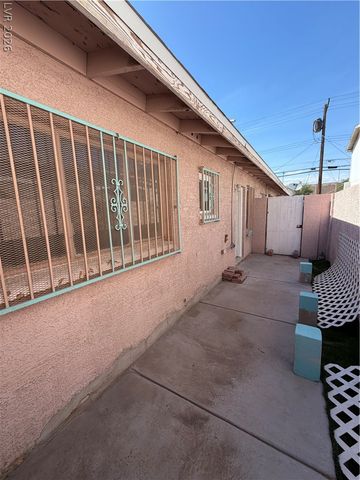 2111 Stewart Avenue B, Las Vegas, NV 89101