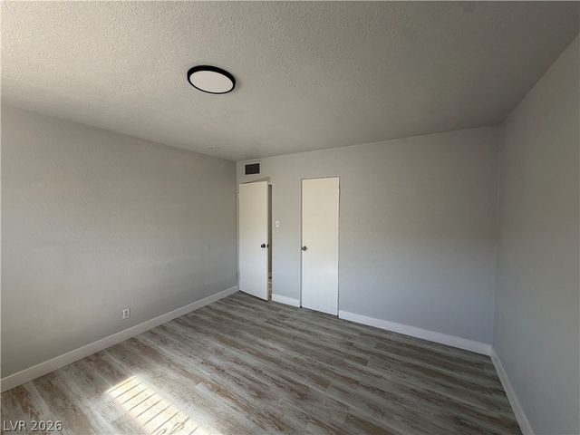 2111 Stewart Avenue B, Las Vegas, NV 89101