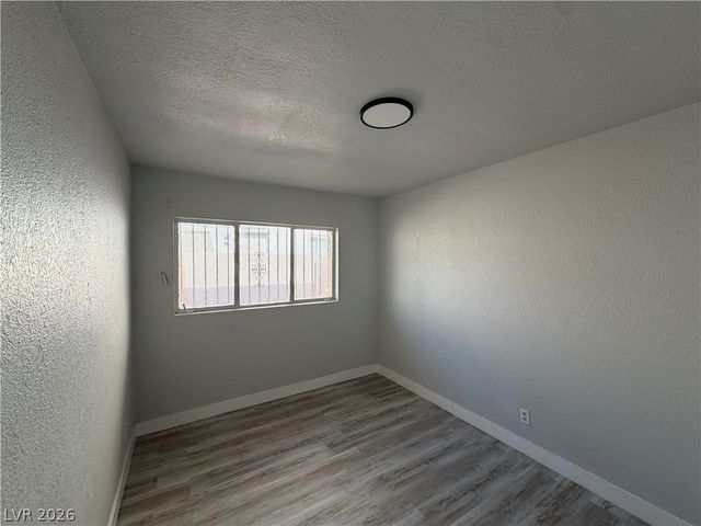 2111 Stewart Avenue B, Las Vegas, NV 89101
