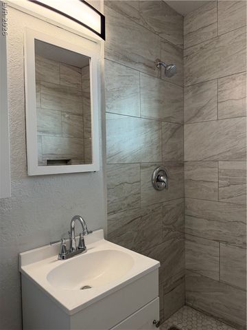2111 Stewart Avenue B, Las Vegas, NV 89101
