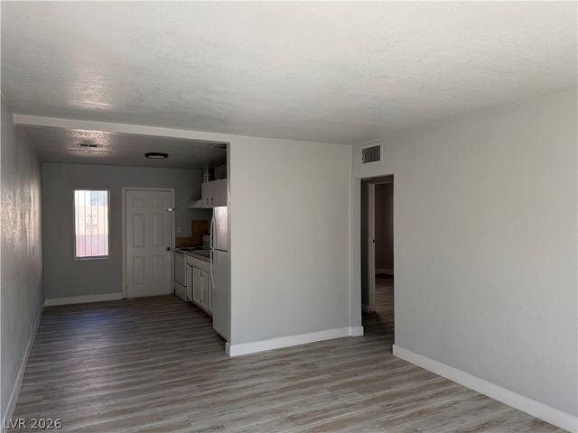 2111 Stewart Avenue B, Las Vegas, NV 89101