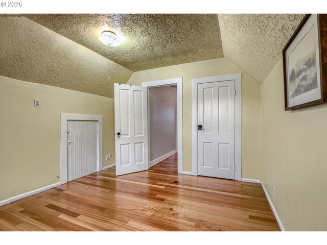 6105 Ne 13TH Ave, Portland, OR 97211