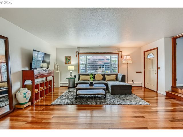 6105 Ne 13TH Ave, Portland, OR 97211
