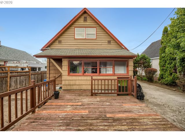 6105 Ne 13TH Ave, Portland, OR 97211