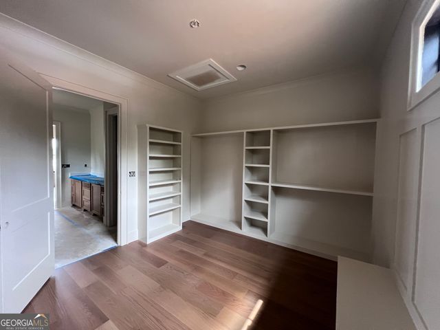 213 Lakecrest Drive NE, Milledgeville, GA 31061