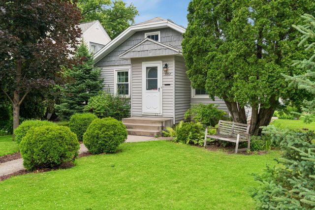 3007 Cleveland Street NE, Minneapolis, MN 55418