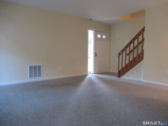 38 Country Walk 38, Shelton, CT 06484
