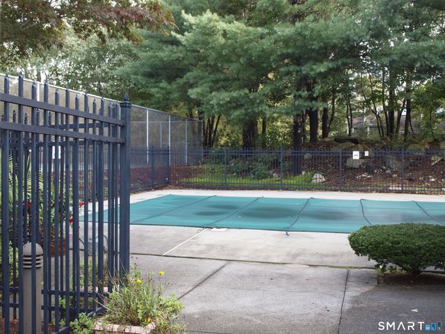 38 Country Walk 38, Shelton, CT 06484