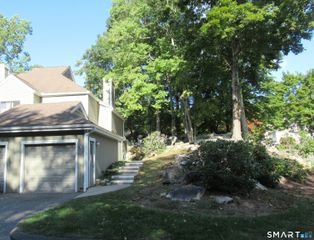 38 Country Walk 38, Shelton, CT 06484