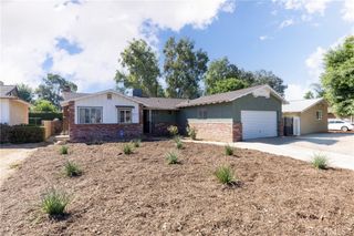 9810 Sharon, Riverside, CA 92503