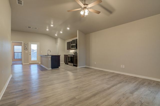 13803 Sherman Avenue, Lubbock, TX 79423