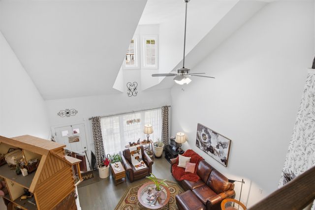 93 Trail Haven Drive, Londonderry, NH 03053