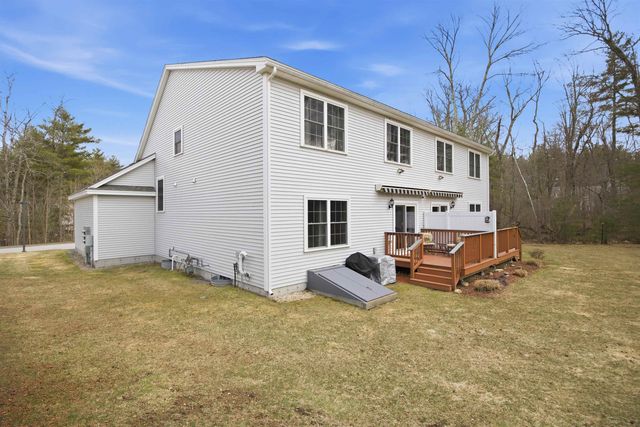 93 Trail Haven Drive, Londonderry, NH 03053