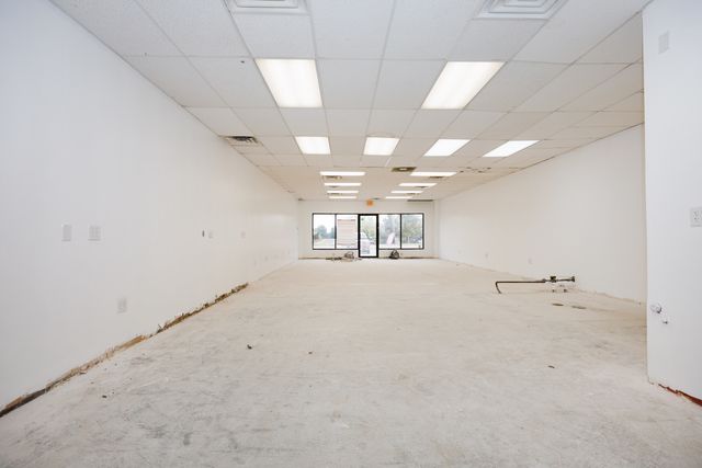 616 Raab Road D, Normal, IL 61761