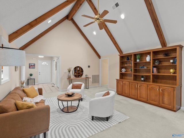 205 Oak Hill Lane, Arab, AL 35016