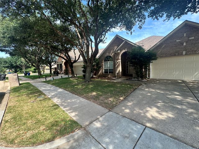 2450 Streamside Court, Frisco, TX 75036