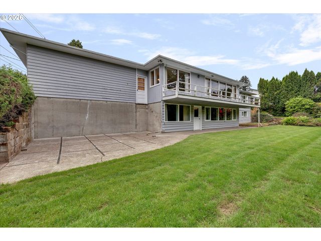 6836 Sw PEYTON Rd, Portland, OR 97223