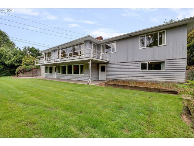 6836 Sw PEYTON Rd, Portland, OR 97223
