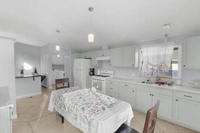 47800 Madison Street 44, Indio, CA 92201