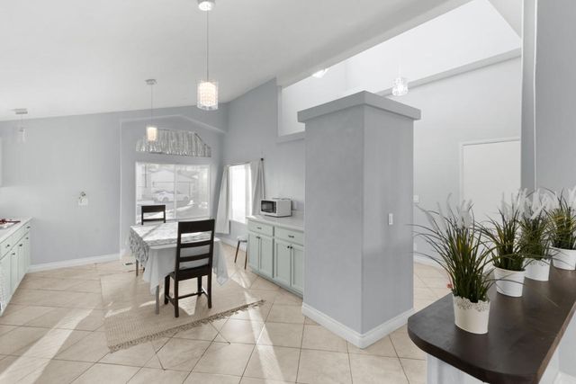 47800 Madison Street 44, Indio, CA 92201