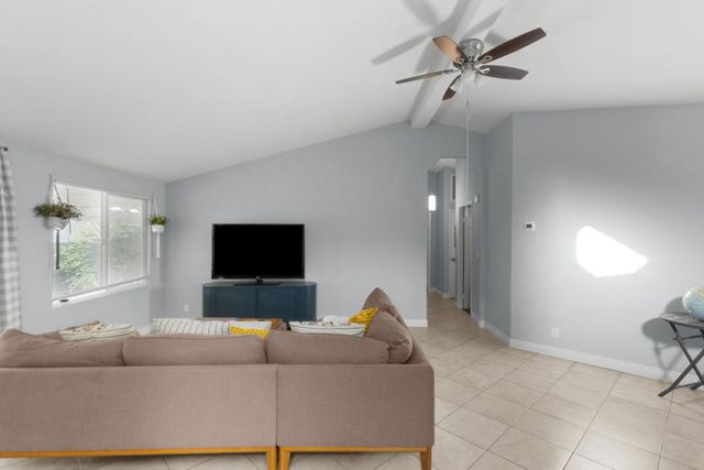 47800 Madison Street 44, Indio, CA 92201