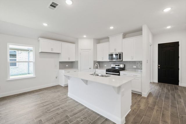 517 Amenduni Lane, Anna, TX 75409