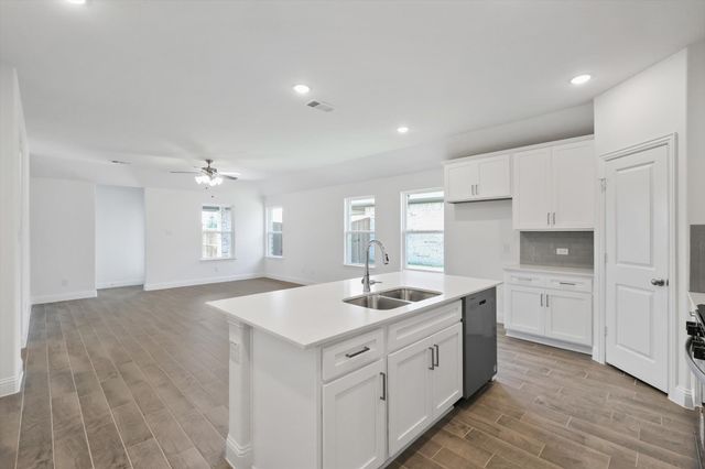 517 Amenduni Lane, Anna, TX 75409