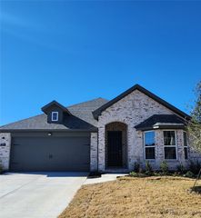 517 Amenduni Lane, Anna, TX 75409