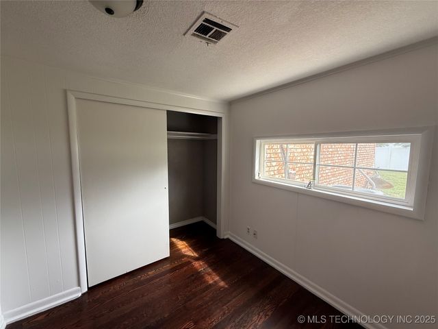 10035 Bryant Road, Henryetta, OK 74437