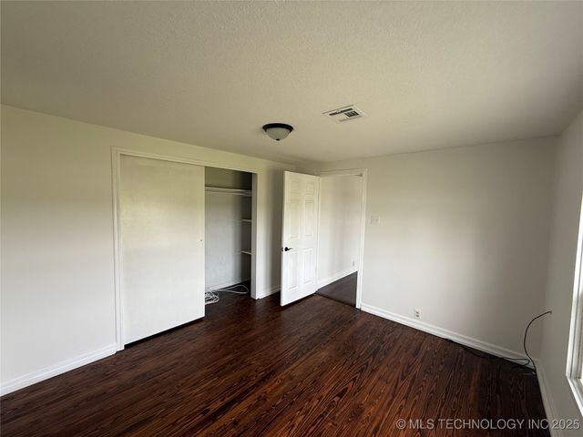 10035 Bryant Road, Henryetta, OK 74437