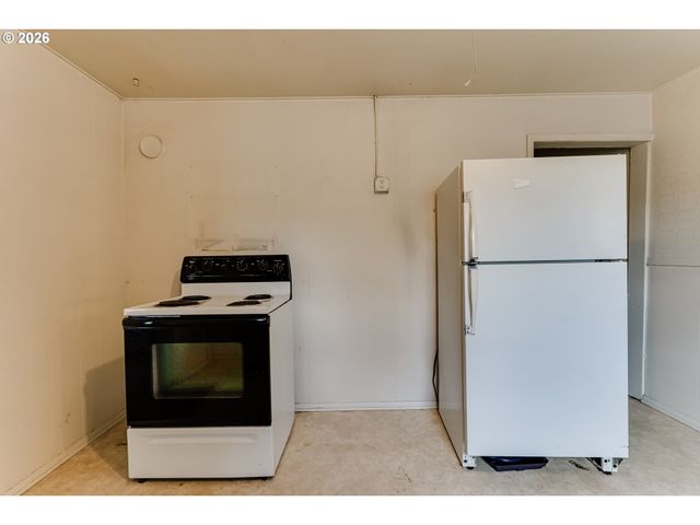 123 10TH St, Springfield, OR 97477