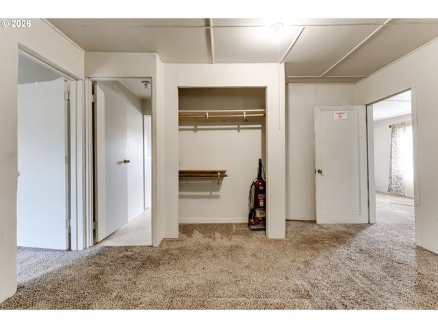 123 10TH St, Springfield, OR 97477