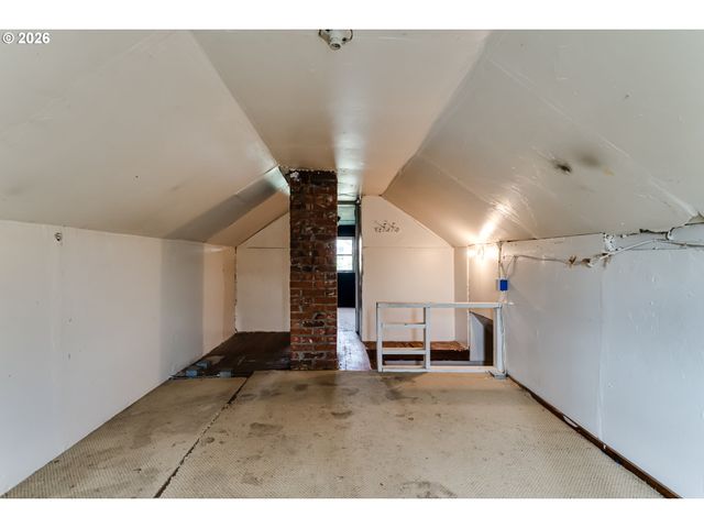 123 10TH St, Springfield, OR 97477