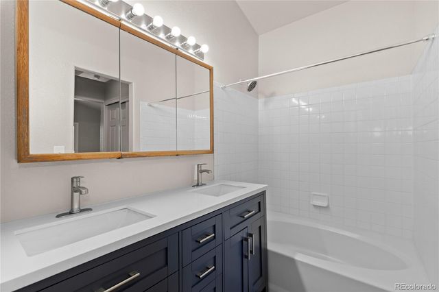 8715 Cloverleaf Circle, Parker, CO 80134