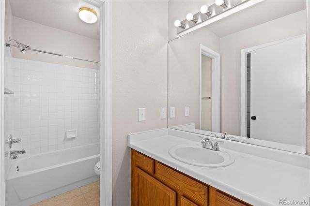 8715 Cloverleaf Circle, Parker, CO 80134