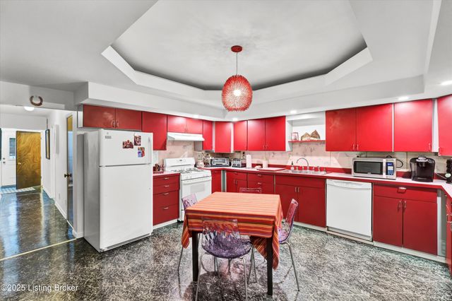 1024 Payne St, Louisville, KY 40204