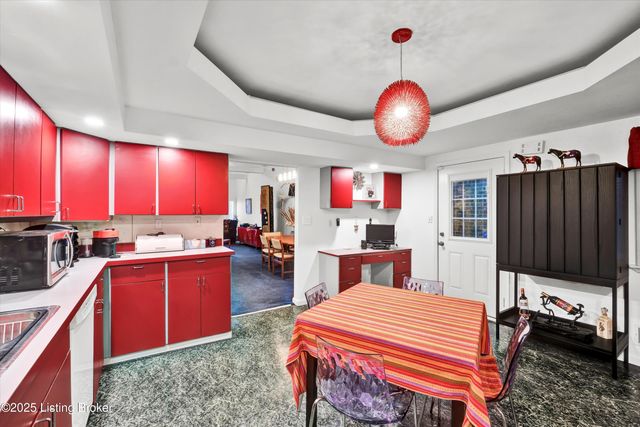 1024 Payne St, Louisville, KY 40204